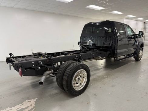 New 2026 Ford F450 XL w/ XL Chrome Package image 6