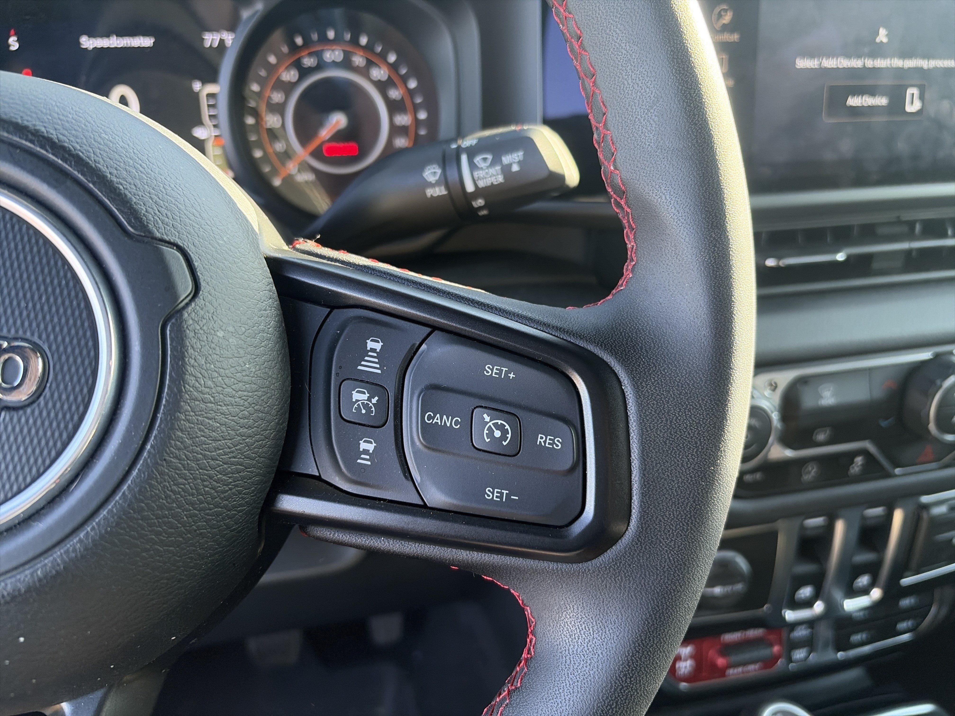 Used 2024 Jeep Wrangler Rubicon AWD/4WD image 29