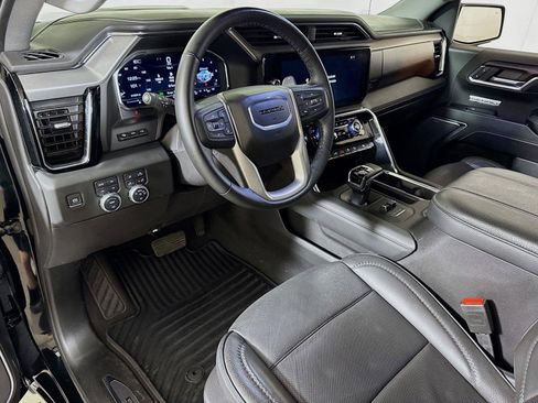Used 2024 GMC Sierra 1500 Denali w/ Denali Reserve Package AWD/4WD image 7