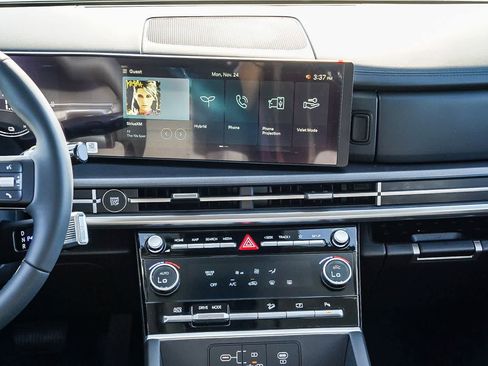 New 2026 Hyundai Santa Fe SE image 15