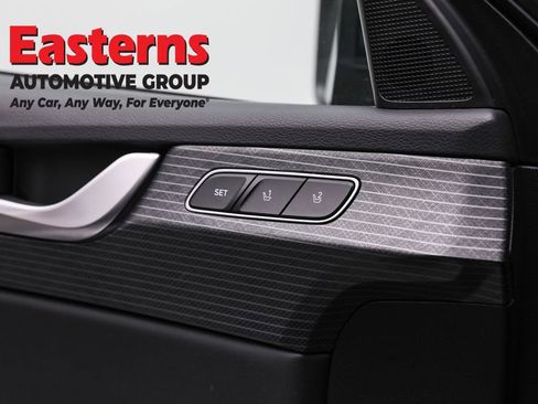 Used 2023 Hyundai Palisade Limited image 21