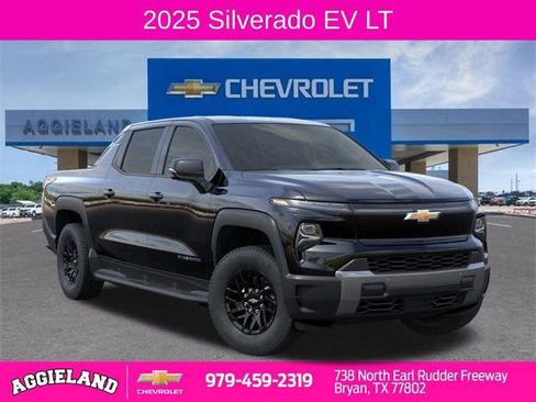 New 2025 Chevrolet Silverado EV LT image 7