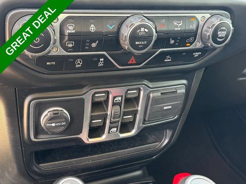 Used 2022 Jeep Wrangler Unlimited Sport AWD/4WD image 23