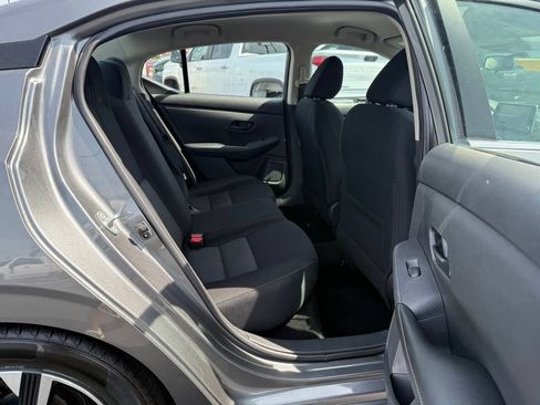 Used 2024 Nissan Sentra SV FWD image 14