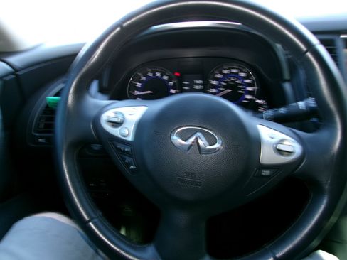 Used 2013 INFINITI FX37 2WD w/ Premium Pkg image 20