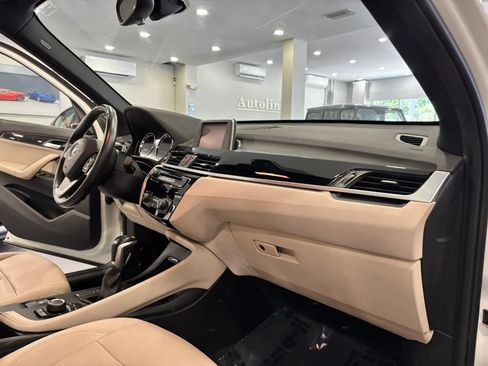 Used 2018 BMW X1 sDrive28i FWD image 10
