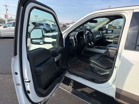 Used 2021 Ford F350 Lariat w/ Lariat Ultimate Package image 17