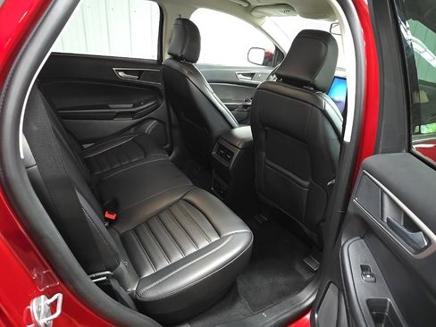 Certified 2024 Ford Edge SEL w/ Convenience Package AWD/4WD image 21