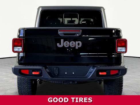 Used 2022 Jeep Gladiator Mojave AWD/4WD image 5