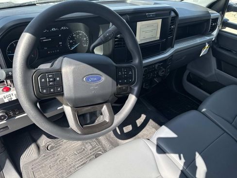 New 2025 Ford F550 2WD Regular Cab Super Duty image 7