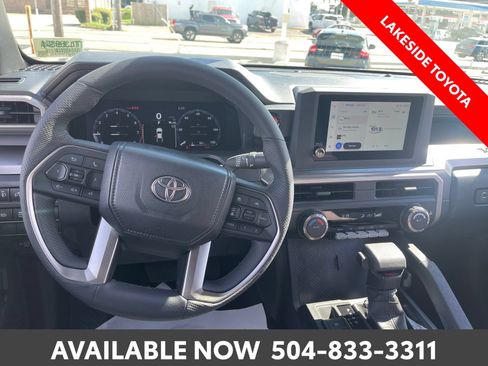Certified 2026 Toyota Tacoma TRD Off-Road AWD/4WD image 22
