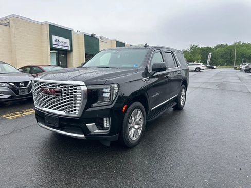Used 2022 GMC Yukon Denali AWD/4WD image 1