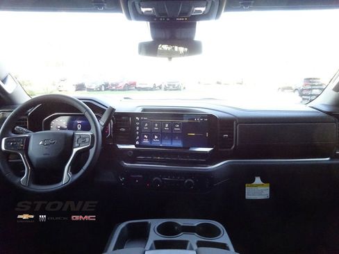 New 2026 Chevrolet Silverado 1500 RST w/ Z71 Off-Road Package AWD/4WD image 24