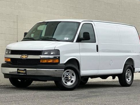 New 2026 Chevrolet Express 2500 w/ Driver Convenience Package RWD image 8