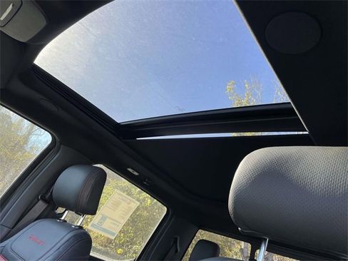 New 2025 Ford F150 Lariat w/ Equipment Group 502A High image 7