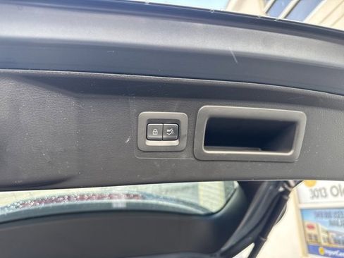 Used 2023 MAZDA CX-50 2.5 S w/ Cargo Package image 29