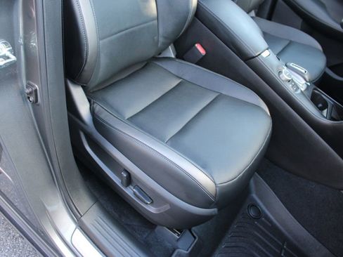 Used 2025 INFINITI QX50 Luxe image 25