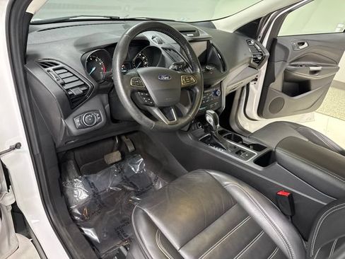 Used 2018 Ford Escape SEL FWD image 12