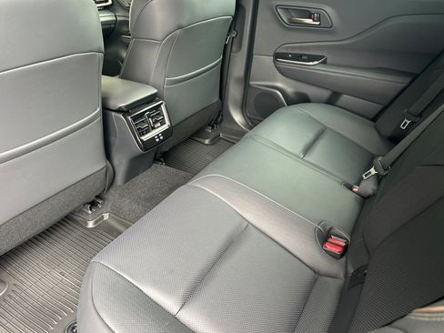 Certified 2026 Toyota Crown AWD/4WD image 11