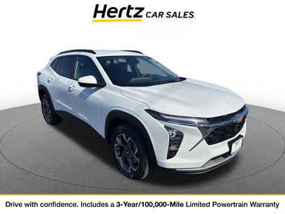 Used 2025 Chevrolet Trax LT