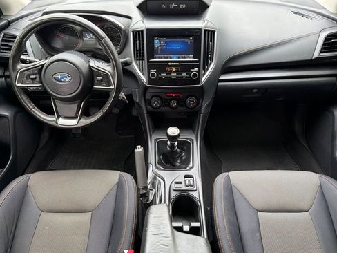 Used 2018 Subaru Crosstrek 2.0i Premium AWD/4WD image 3