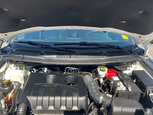 Used 2018 Ford Explorer Limited w/ Equipment Group 301A AWD/4WD image 43