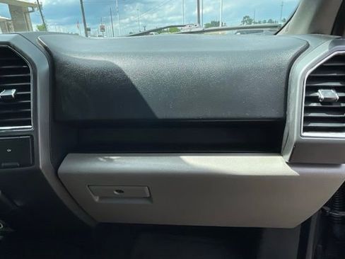 Used 2015 Ford F150 XLT w/ Equipment Group 301A Mid image 29