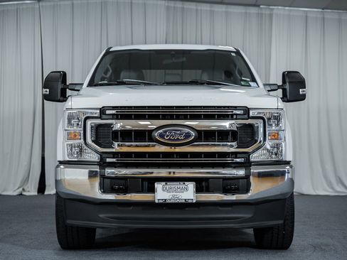 Used 2020 Ford F250 XL w/ STX Appearance Package image 2