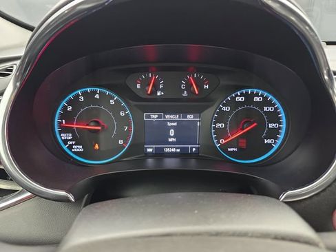 Used 2018 Chevrolet Malibu LT FWD image 20