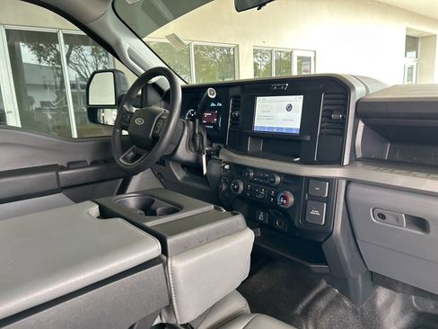 Used 2025 Ford F350 XL w/ XL Driver Assist Package AWD/4WD image 24