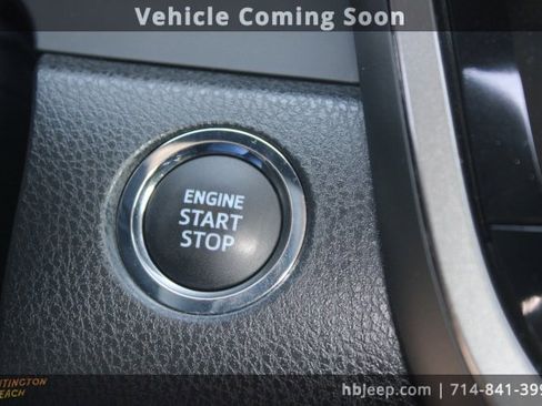 Used 2023 Toyota Camry SE image 23