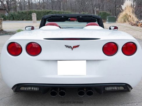 Used 2010 Chevrolet Corvette Convertible w/ Preferred Equipment Group image 7