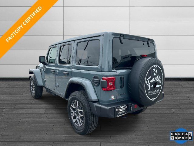 Used 2026 Jeep Wrangler Unlimited Sahara AWD/4WD image 6