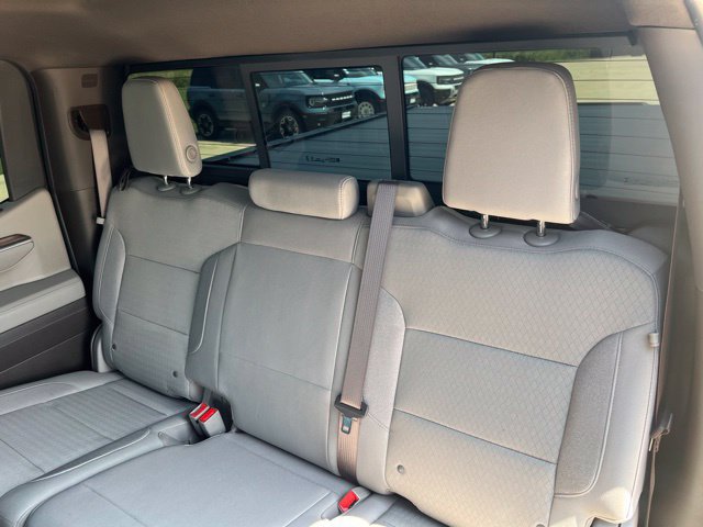 Used 2025 Chevrolet Silverado 1500 LT Trail Boss w/ Convenience Package II AWD/4WD image 15