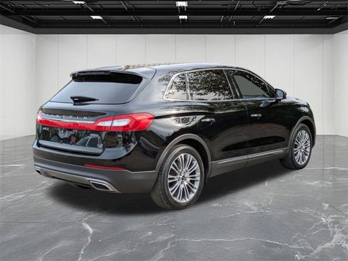 Used 2017 Lincoln MKX Reserve image 5