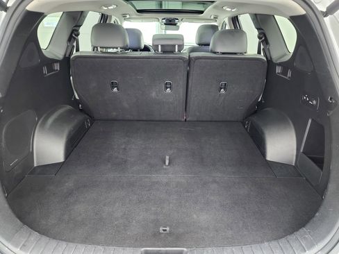 Used 2023 Hyundai Santa Fe SEL w/ Premium Package image 28