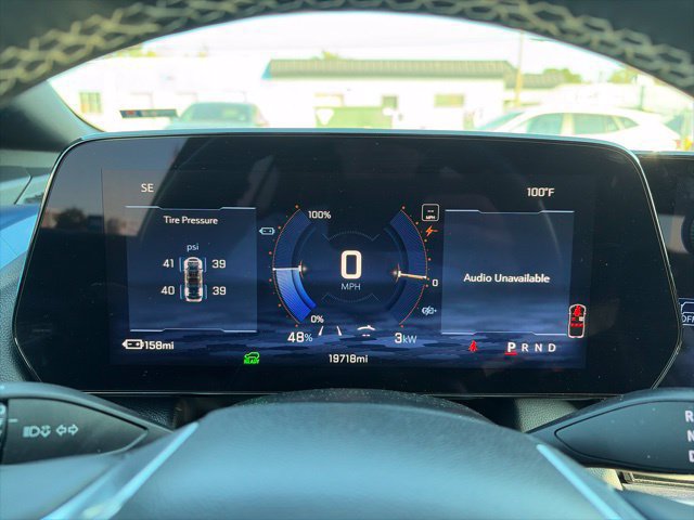 Used 2025 Chevrolet Equinox EV LT w/ Convenience Package FWD image 13