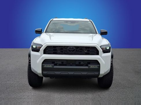 Used 2025 Toyota 4Runner TRD Off-Road Premium AWD/4WD image 2
