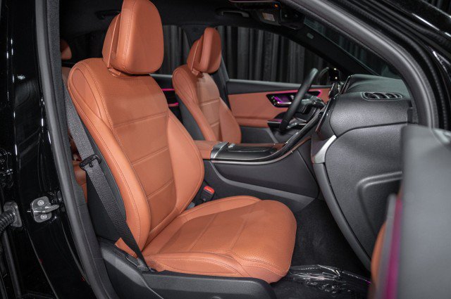 Certified 2026 Mercedes-Benz GLC 300 image 14