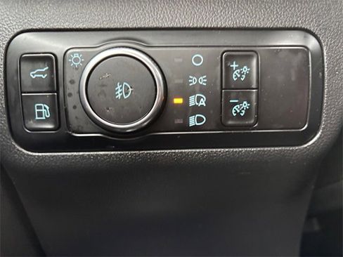 Used 2025 Ford Escape Platinum w/ Premium Technology Package image 17