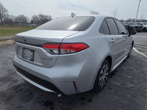 Used 2021 Toyota Corolla LE image 8