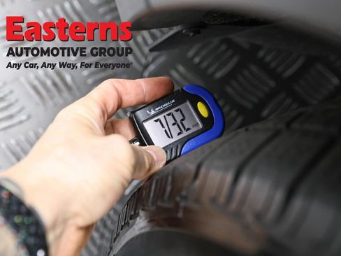 Used 2021 Ford Mustang Mach-E Select image 25