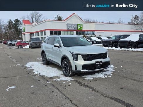 New 2026 Kia Sorento S image 1