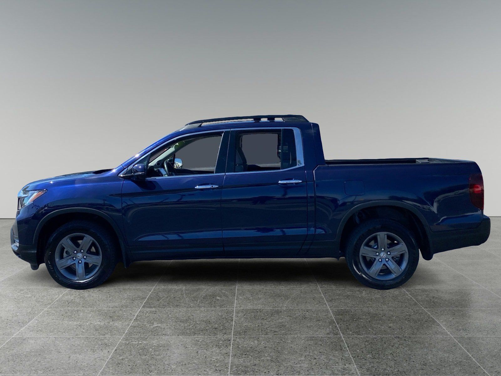 Used 2022 Honda Ridgeline RTL-E image 2