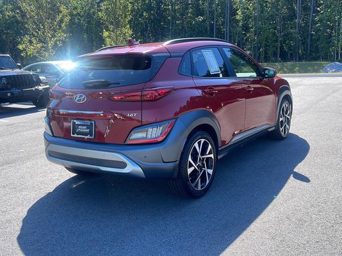 Used 2022 Hyundai Kona Limited FWD image 7