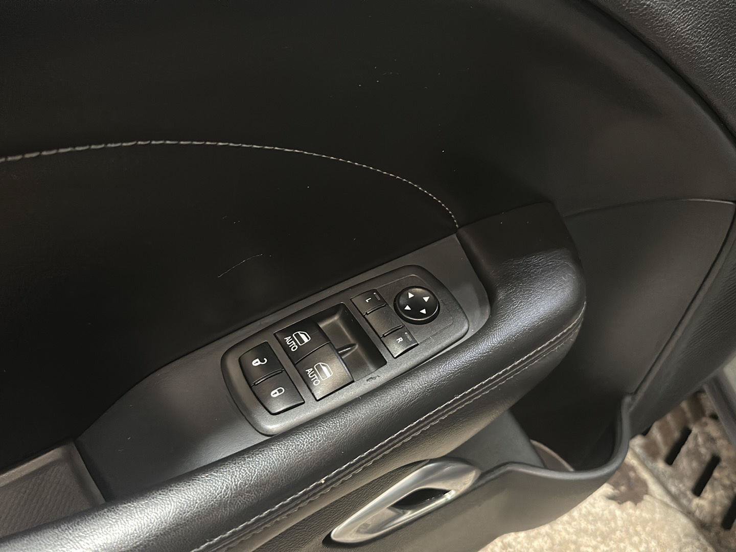 Used 2018 Dodge Challenger GT w/ GT Interior Package AWD/4WD image 18