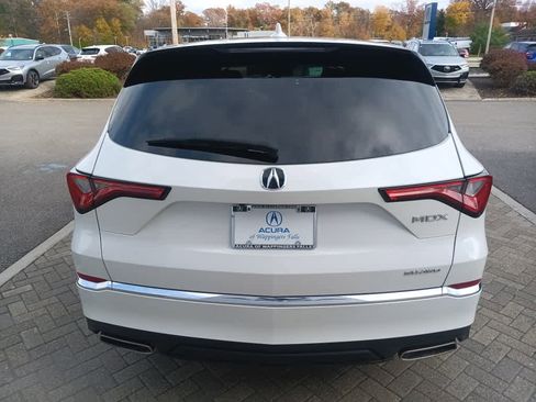 Used 2023 Acura MDX SH-AWD image 5