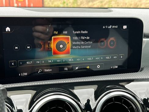 Used 2020 Mercedes-Benz A 220 image 25