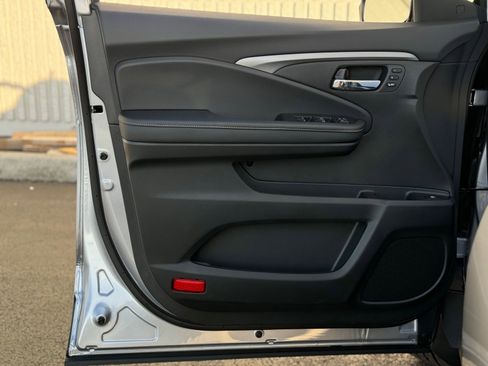 New 2026 Honda Ridgeline RTL image 11