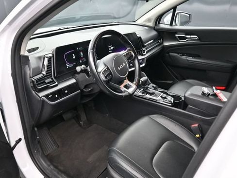 Used 2023 Kia Sportage EX FWD image 16